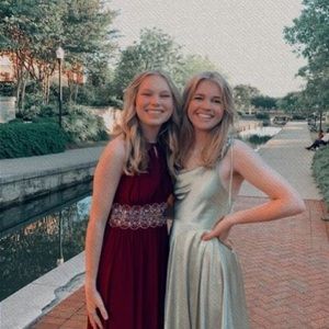 Meet your Posher, Karis